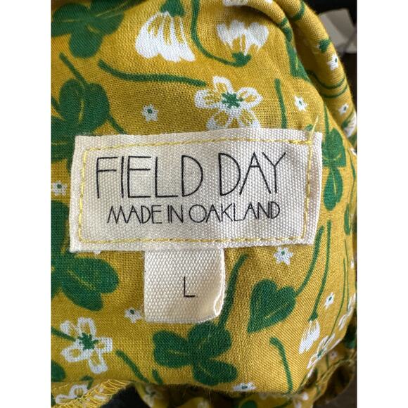 Field Day Made in Oakland Floral Clover Print Wrap Dress Size Large New - Picture 5 of 6